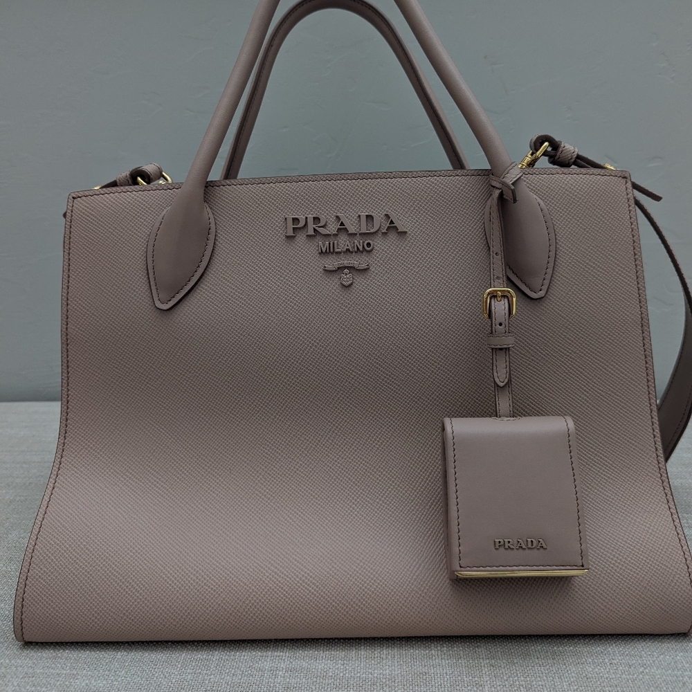 Prada Monochrome Saffiano Bag. Color: Neutral